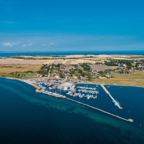 Dronefoto Reersø Havn